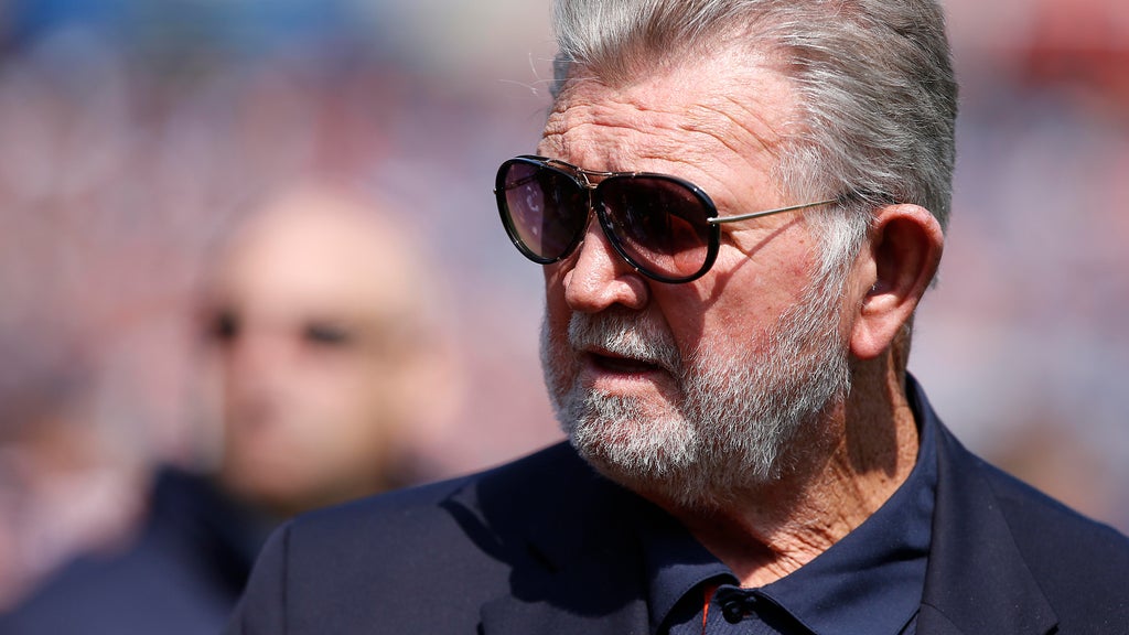 Mike Ditka, legendary Bears coach who led Chicago to its only Super Bowl title, dies at 86 — WCCO / CBS Minnesota, Pleasanton Arts news