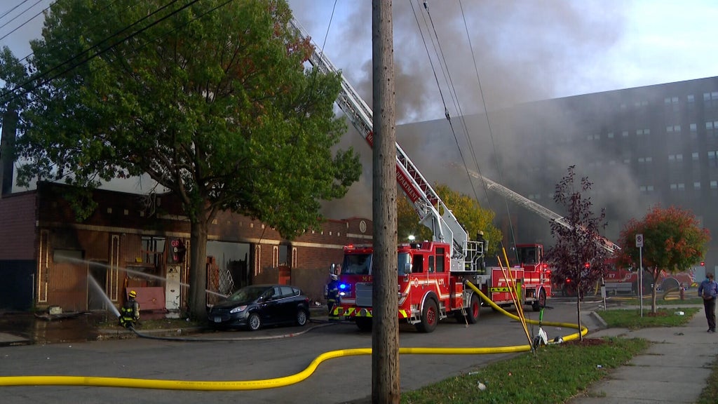 2 Minneapolis firefighters hurt in East Franklin Avenue business fire — WCCO / CBS Minnesota, Pleasanton Health news