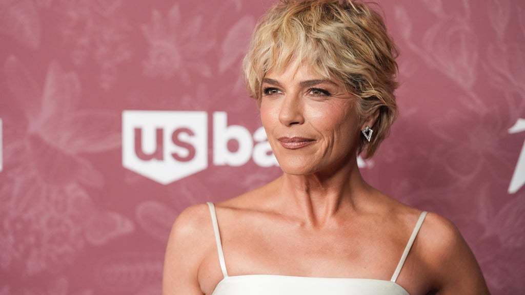 Actress Selma Blair arraigned following arrest for incident related to flight from LAX to JFK — CBS Bay Area (KPIX), Pleasanton Health news
