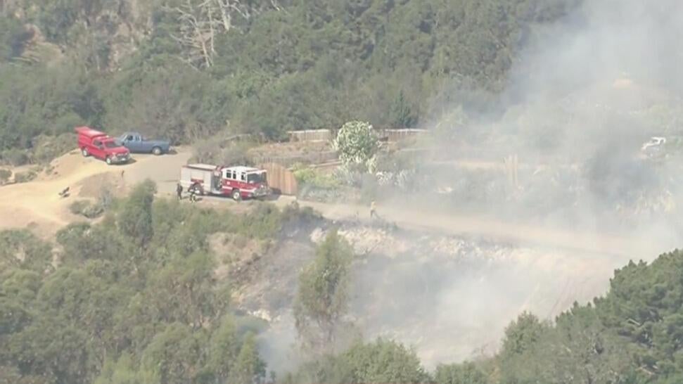 Vegetation fire breaks out above UC Berkeley campus, 35 years after Oakland Hills firestorm — CBS Bay Area (KPIX), Pleasanton Community news