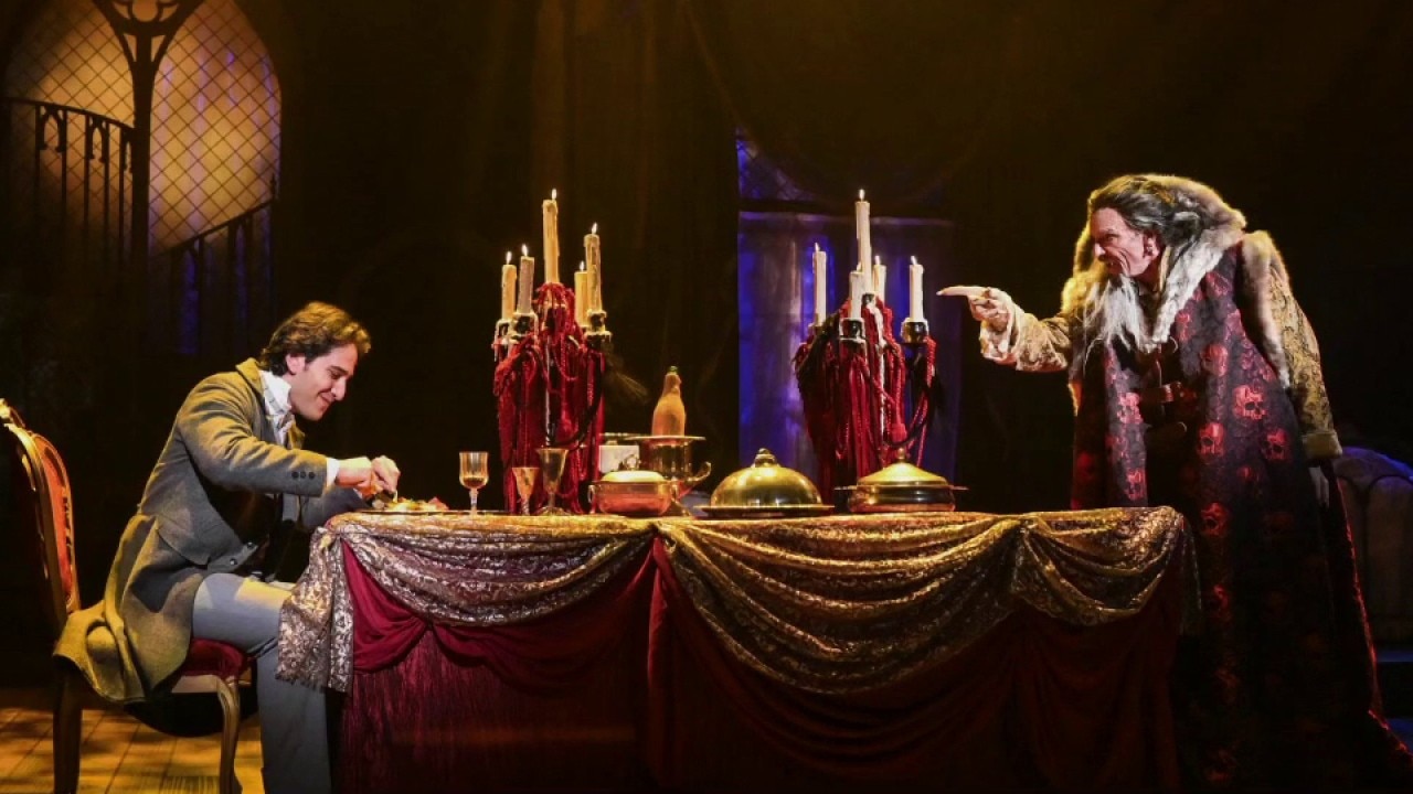 'Dracula' at TheatreWorks Silicon Valley — KTVU FOX 2 Bay Area, Pleasanton Arts news