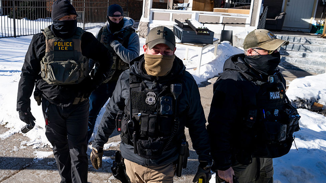 DOJ sues Denver over ordinance banning masks for federal law enforcement officers — KTVU FOX 2 Bay Area, Pleasanton Government news